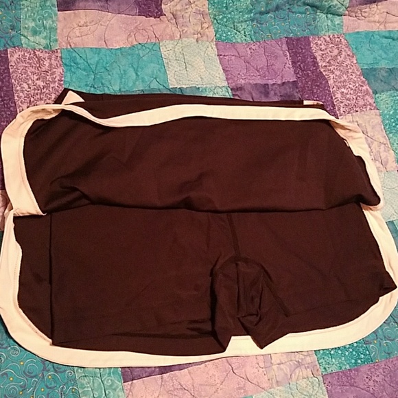 NIKE Tennis skirt - Picture 3 of 4